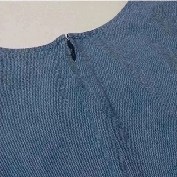 J Crew Scalloped Chambray Denim Grommet Tank Top - Picture 13 of 14